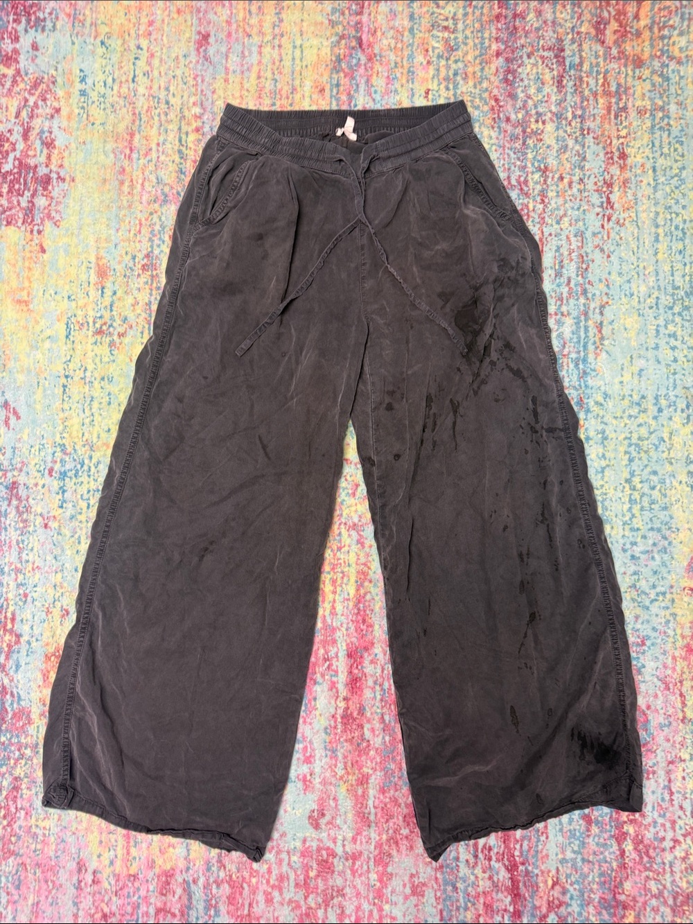 aerie Kids Wide-Leg Joggers in Charcoal Black